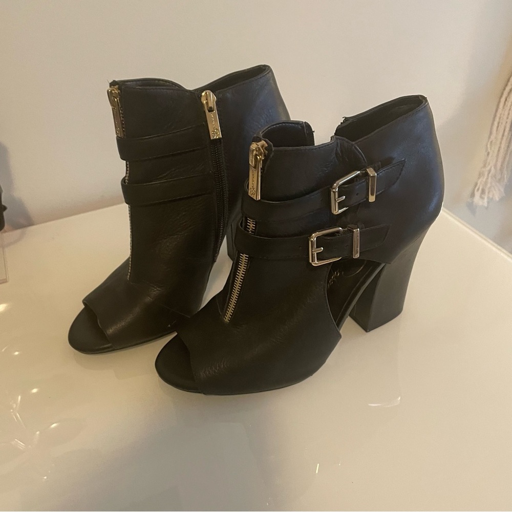 VINTAGE - Jessica Simpson Maizy bootie